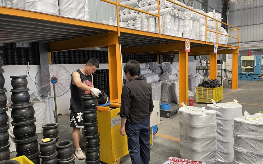 管道减震降噪不能只依赖橡胶软接头